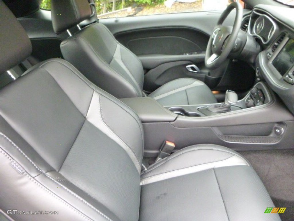 2015 Challenger SXT Plus - Billet Silver Metallic / Black photo #10
