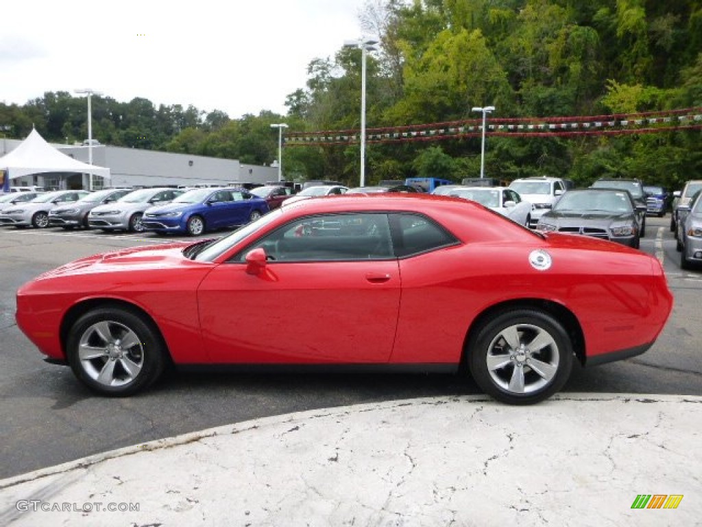 TorRed 2015 Dodge Challenger SXT Exterior Photo #97354857