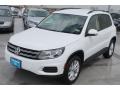 Pure White - Tiguan SE Photo No. 3