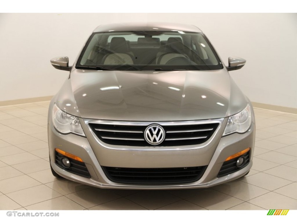 2010 CC Sport - Light Brown Metallic / Cornsilk Beige Two Tone photo #2