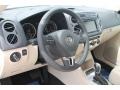 Pure White - Tiguan SE Photo No. 11