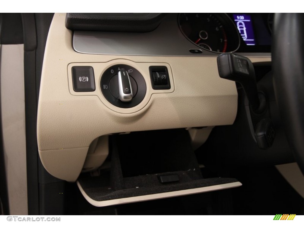 2010 CC Sport - Light Brown Metallic / Cornsilk Beige Two Tone photo #6