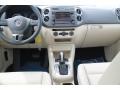 Pure White - Tiguan SE Photo No. 23