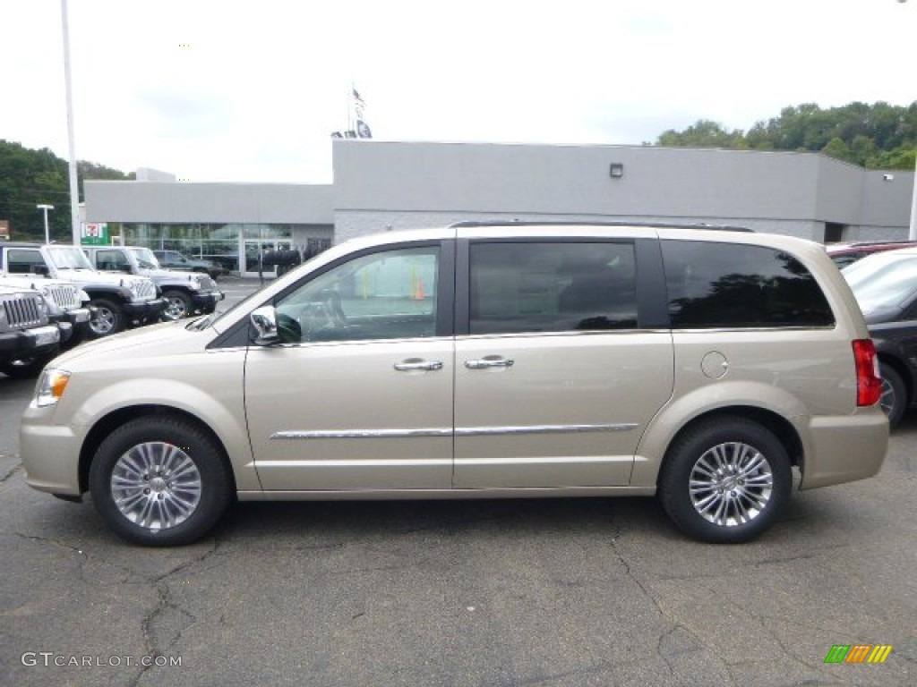 Cashmere/Sandstone Pearl 2015 Chrysler Town & Country Limited Platinum Exterior Photo #97355941