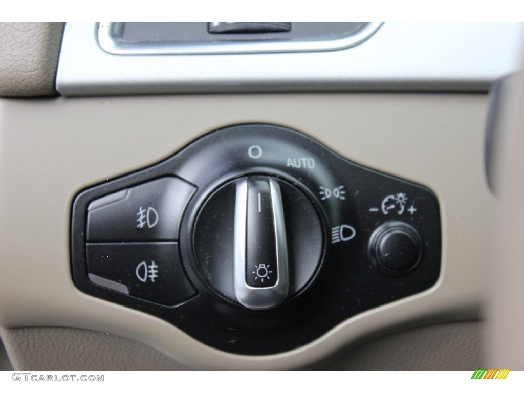 2010 A4 2.0T quattro Sedan - Dakar Beige Metallic / Beige photo #21