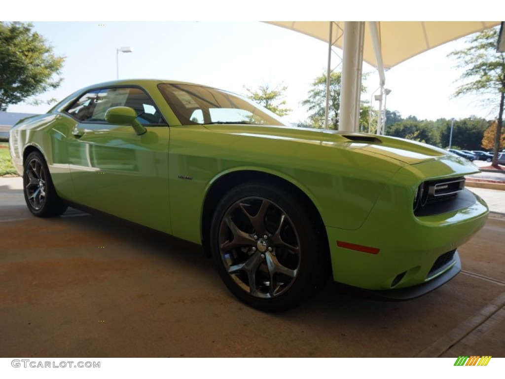 Sublime Green Pearl 2015 Dodge Challenger R/T Exterior Photo #97362654