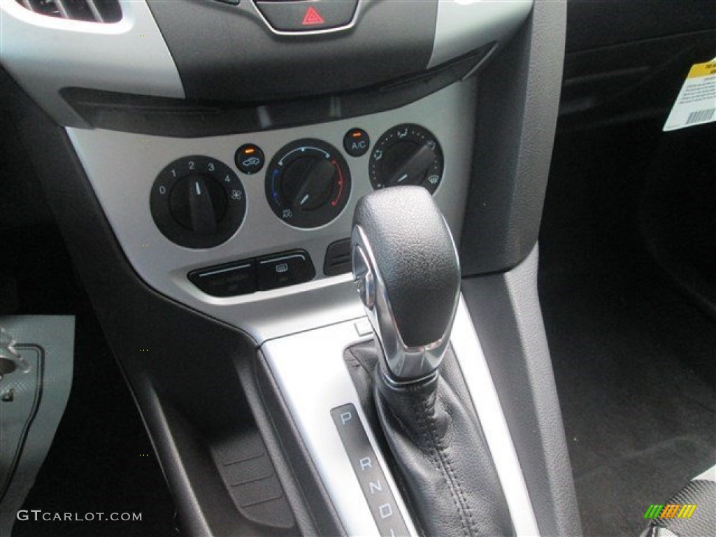 2014 Focus SE Hatchback - Sterling Gray / Charcoal Black photo #20