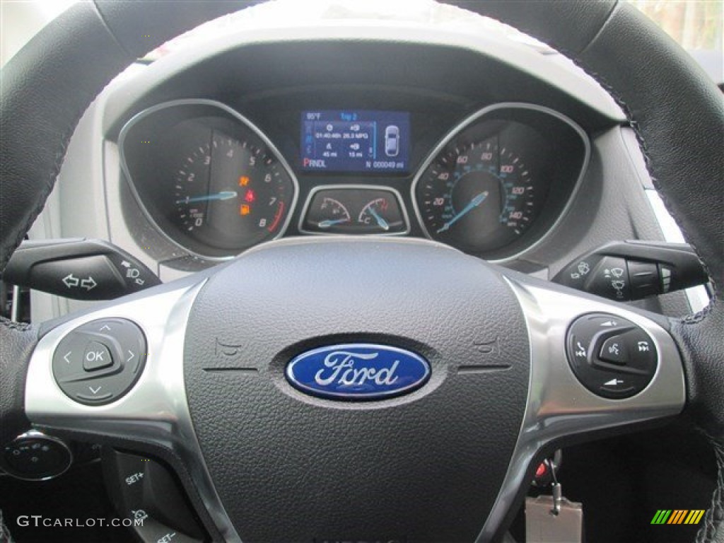2014 Focus SE Sedan - Sterling Gray / Charcoal Black photo #17