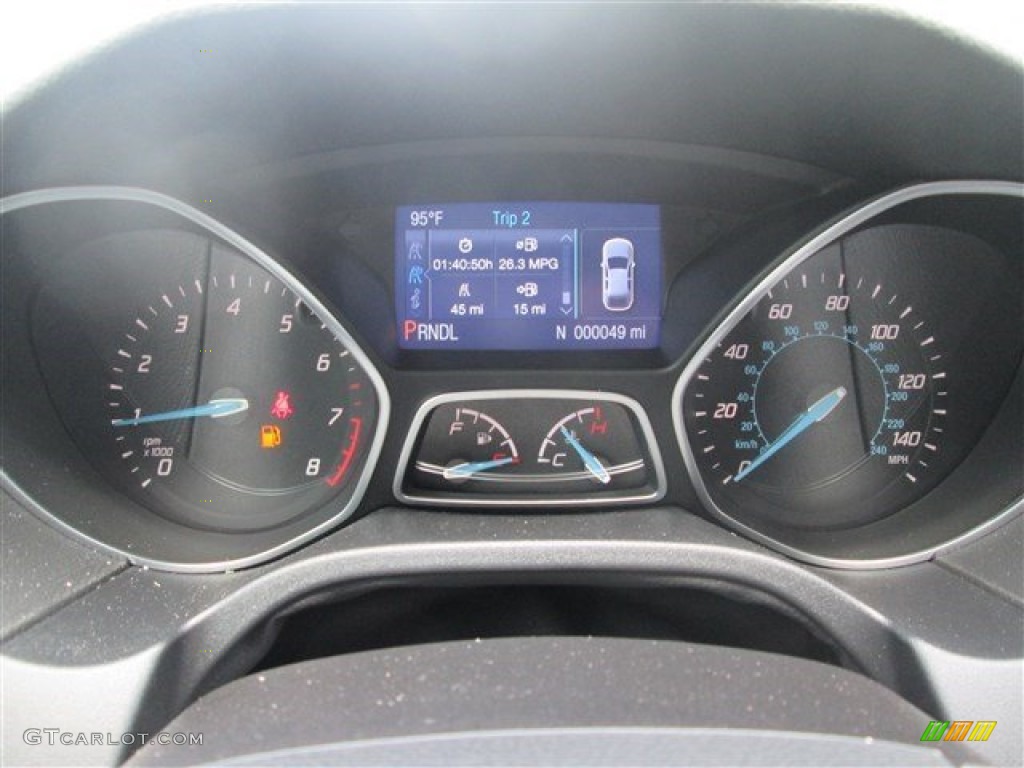 2014 Focus SE Sedan - Sterling Gray / Charcoal Black photo #18