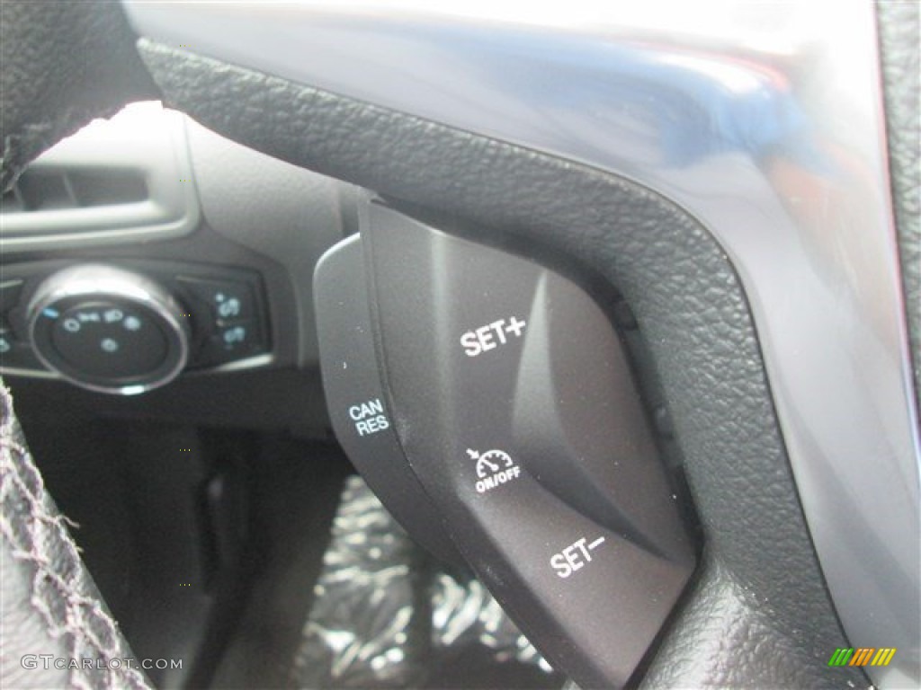 2014 Focus SE Sedan - Sterling Gray / Charcoal Black photo #19