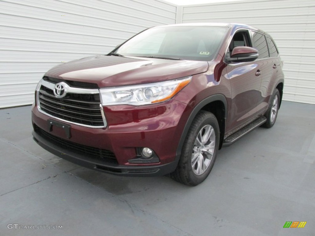 2015 Highlander LE - Ooh La La Rouge Mica / Black photo #7