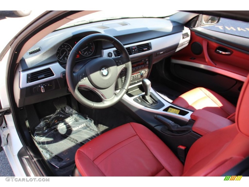 2011 3 Series 328i xDrive Coupe - Mineral White Metallic / Coral Red/Black Dakota Leather photo #10