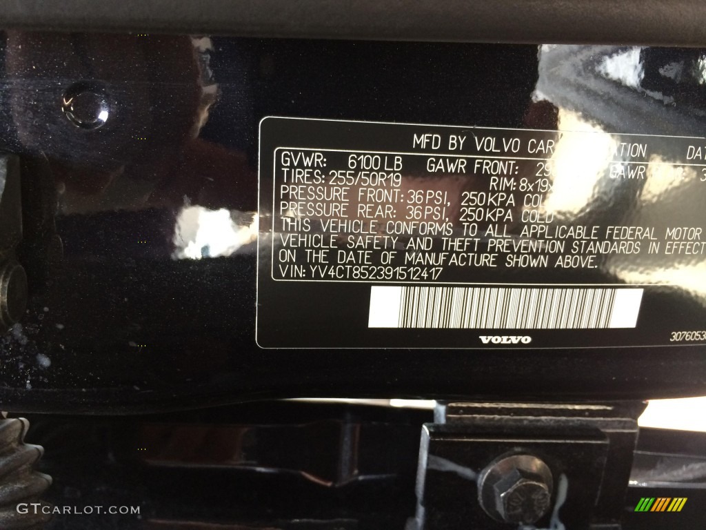 2009 XC90 V8 AWD R-Design - Black / Off Black photo #6