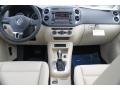 White Gold Metallic - Tiguan SE Photo No. 25