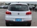 Pure White - Tiguan SE Photo No. 7