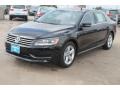 Black - Passat SE Sedan Photo No. 3