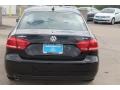 Black - Passat SE Sedan Photo No. 7