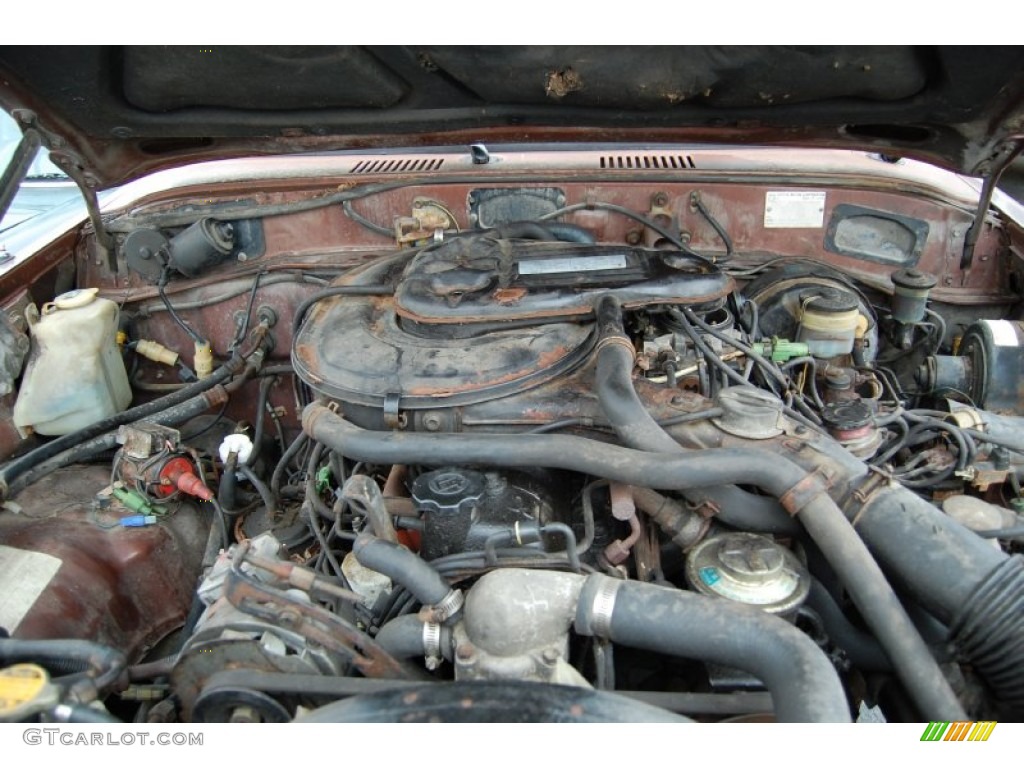 1984 Toyota Land Cruiser FJ60 4.2 Liter OHV 12-Valve Inline 6 Cylinder Engine Photo #97386948
