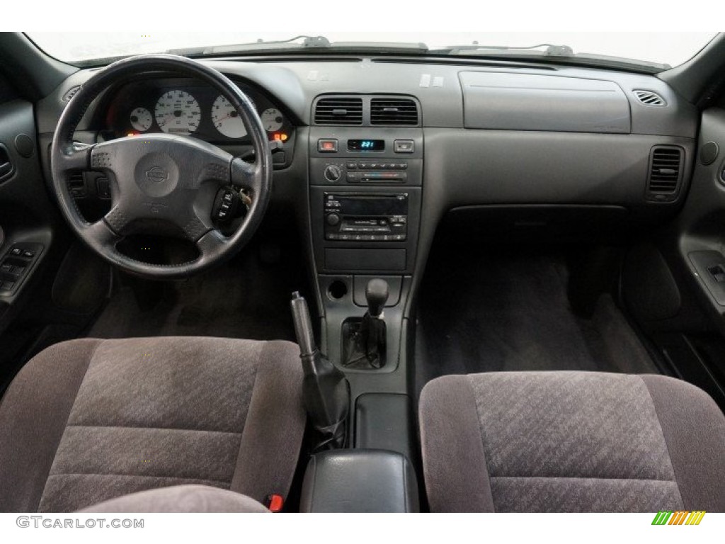 1999 Maxima SE - Sunlit Sand Metallic / Beige photo #21