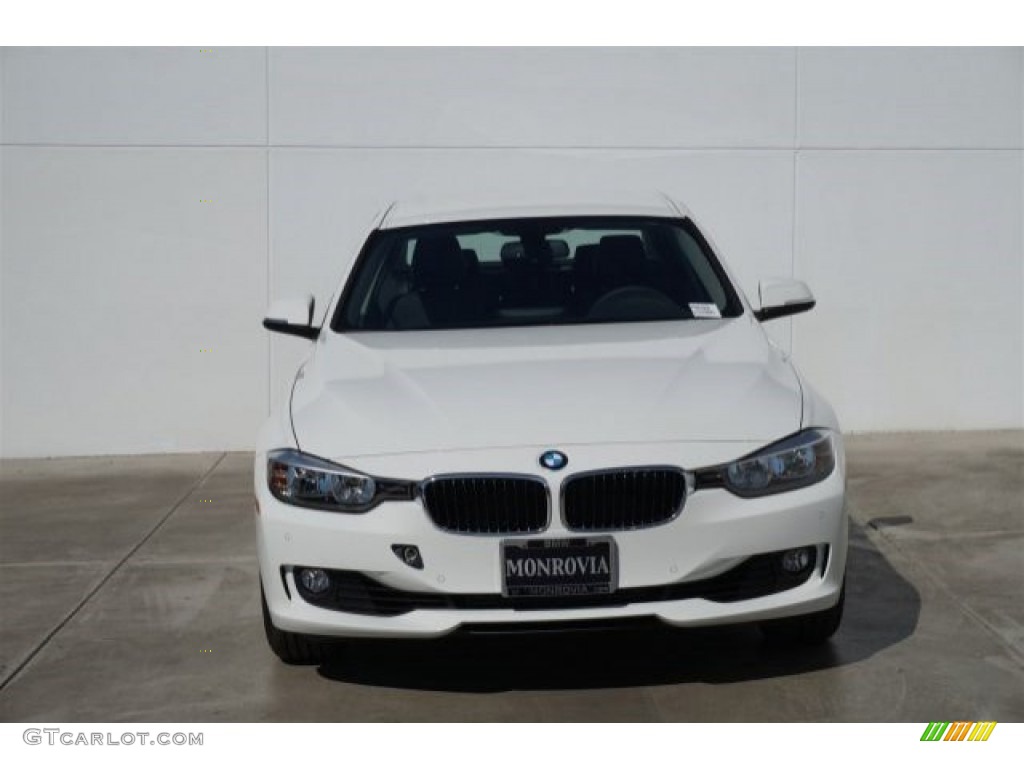 2015 3 Series 328i Sedan - Alpine White / Black photo #3