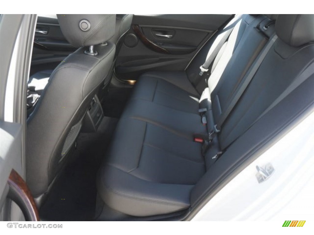 2015 3 Series 328i Sedan - Alpine White / Black photo #5