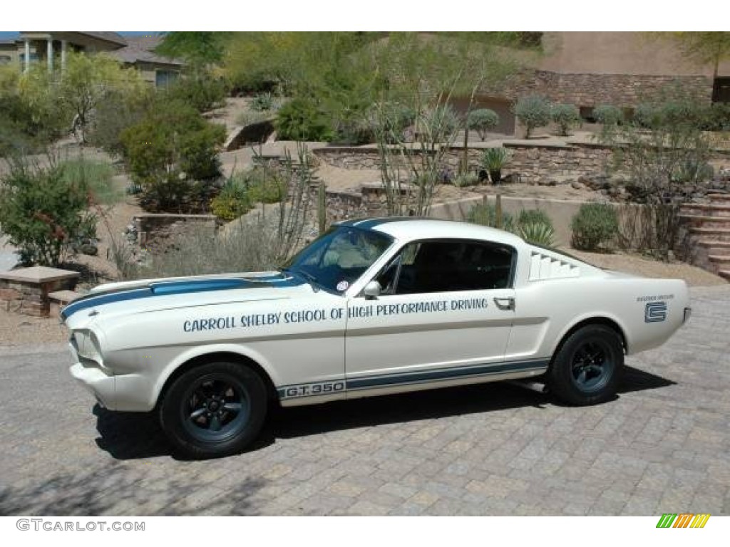 Wimbledon White/Blue Stripes 1965 Ford Mustang Shelby GT350 Recreation Exterior Photo #97396757