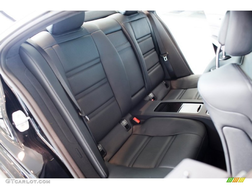 2014 Mercedes-Benz CLS 63 AMG Rear Seat Photos