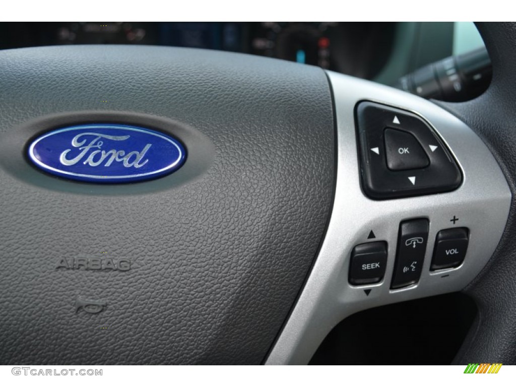 2015 Explorer FWD - Oxford White / Medium Light Stone photo #16