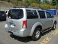 Silver Lightning - Pathfinder S 4x4 Photo No. 4