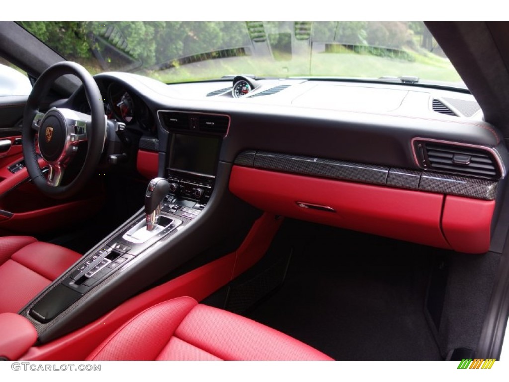 2015 Porsche 911 Turbo S Coupe Black/Garnet Red Dashboard Photo #97407926
