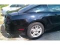 Black - Mustang V6 Coupe Photo No. 2