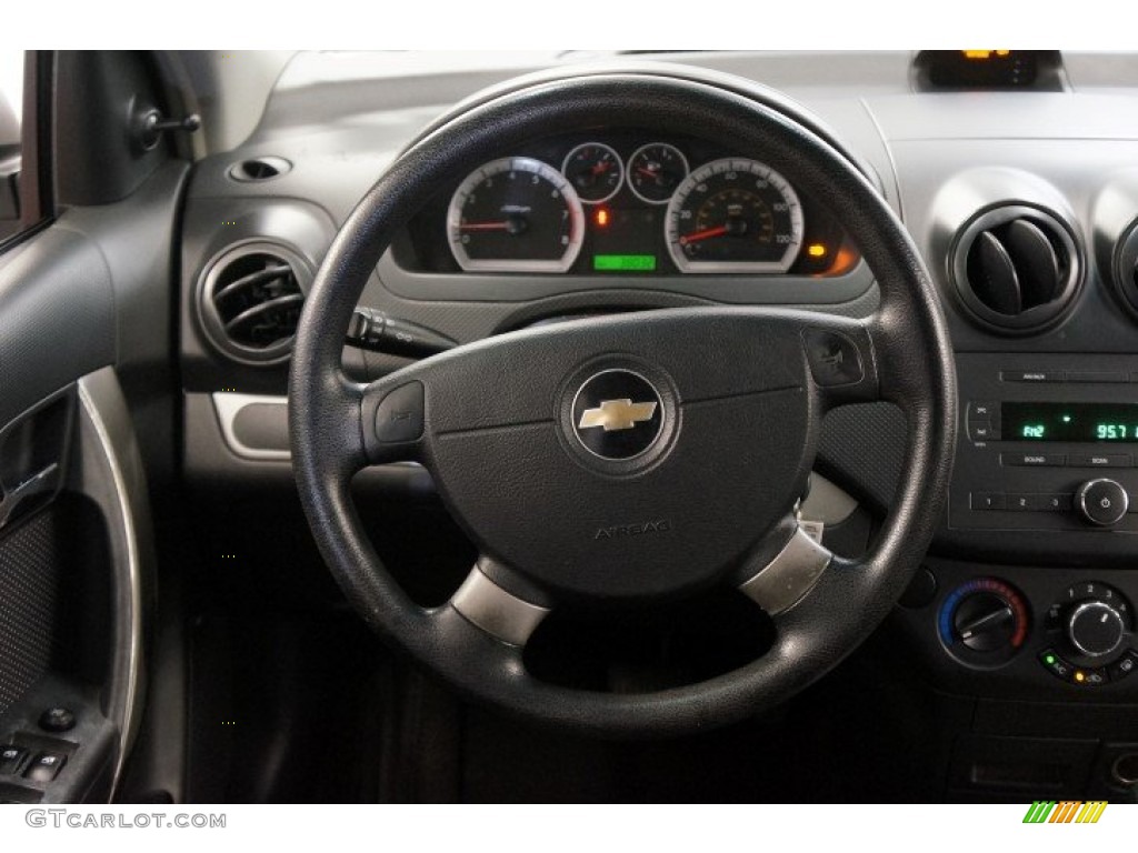 2008 Aveo LS Sedan - Cosmic Silver Metallic / Charcoal photo #22