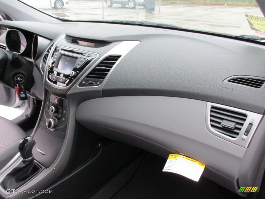 2015 Elantra SE Sedan - Shimmering Air Silver / Gray photo #17