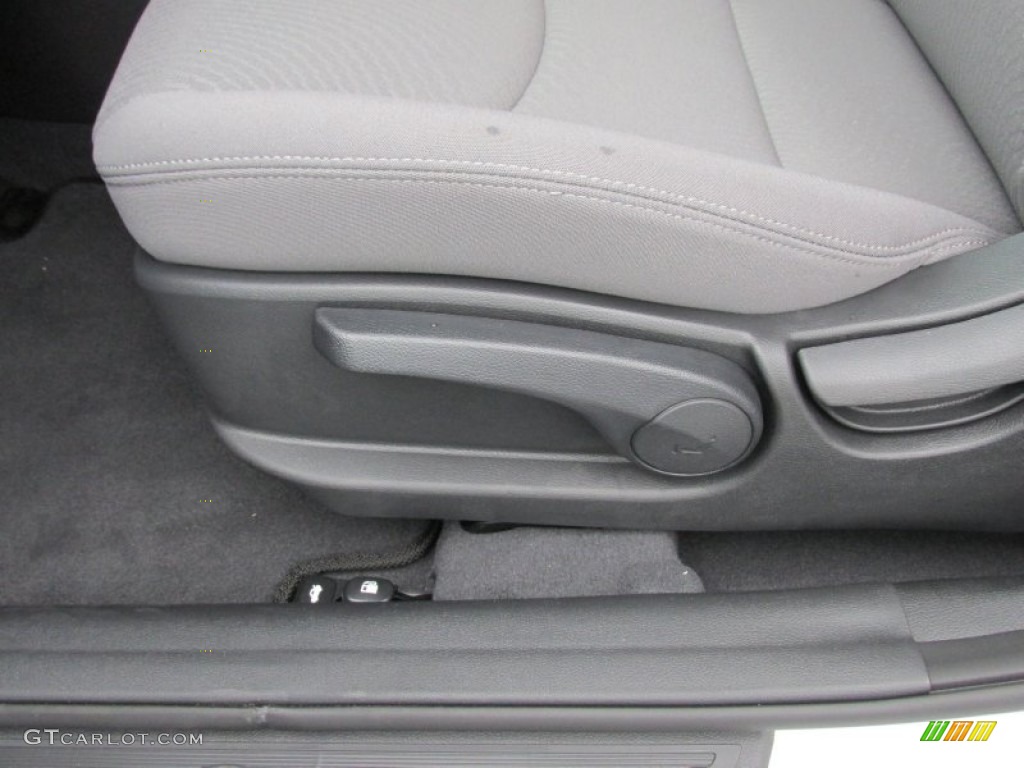 2015 Elantra SE Sedan - Shimmering Air Silver / Gray photo #23