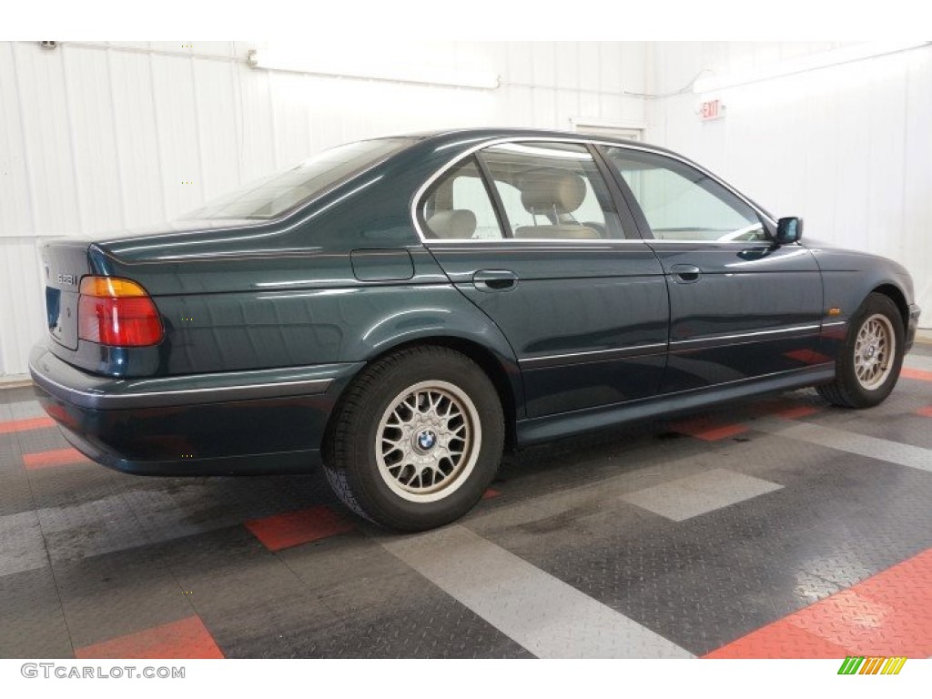 1997 5 Series 528i Sedan - Oxford Green Metallic / Sand Beige photo #2
