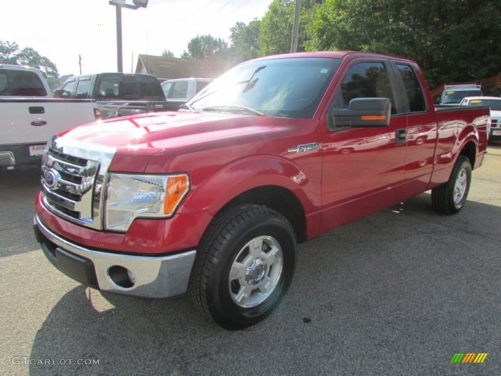 2011 F150 XLT SuperCab - Red Candy Metallic / Steel Gray photo #2