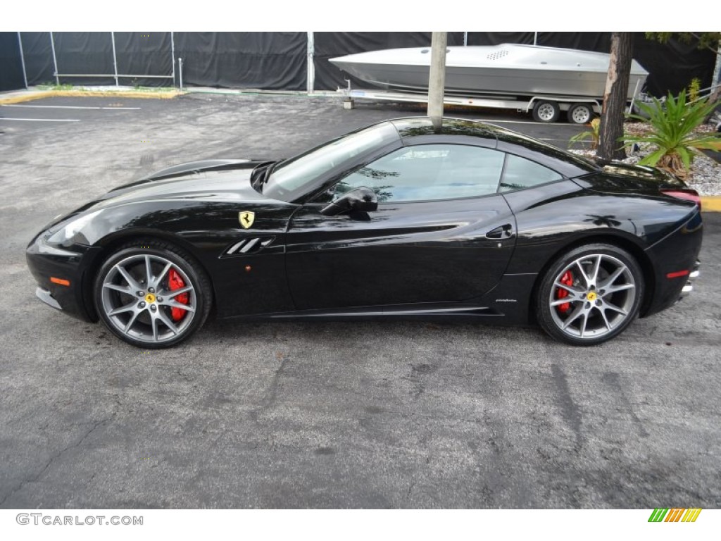 Nero 2012 Ferrari California Standard California Model Exterior Photo #97428401