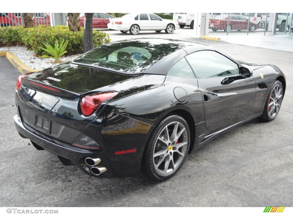 Nero 2012 Ferrari California Standard California Model Exterior Photo #97428509