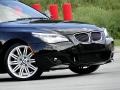Jet Black - 5 Series 550i Sedan Photo No. 30