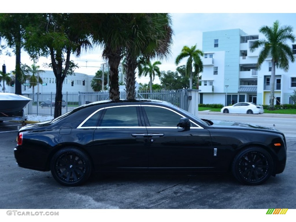Diamond Black 2011 Rolls-Royce Ghost Standard Ghost Model Exterior Photo #97434325