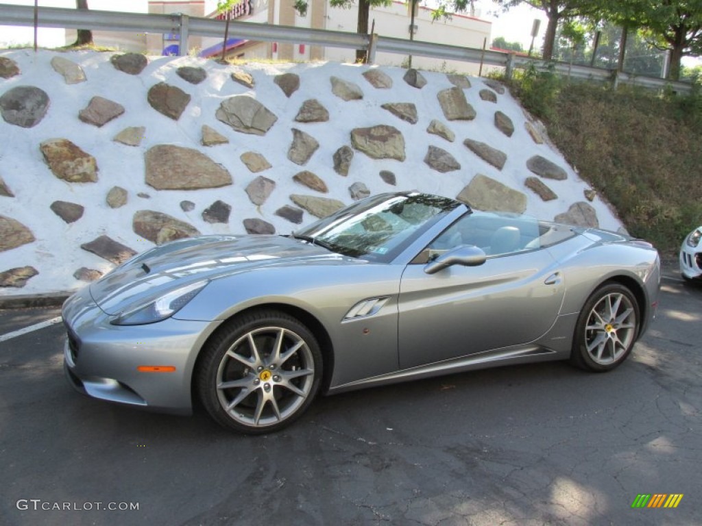 2010 California  - Grigio Silverstone (Dark Grey Metallic) / Charcoal photo #1
