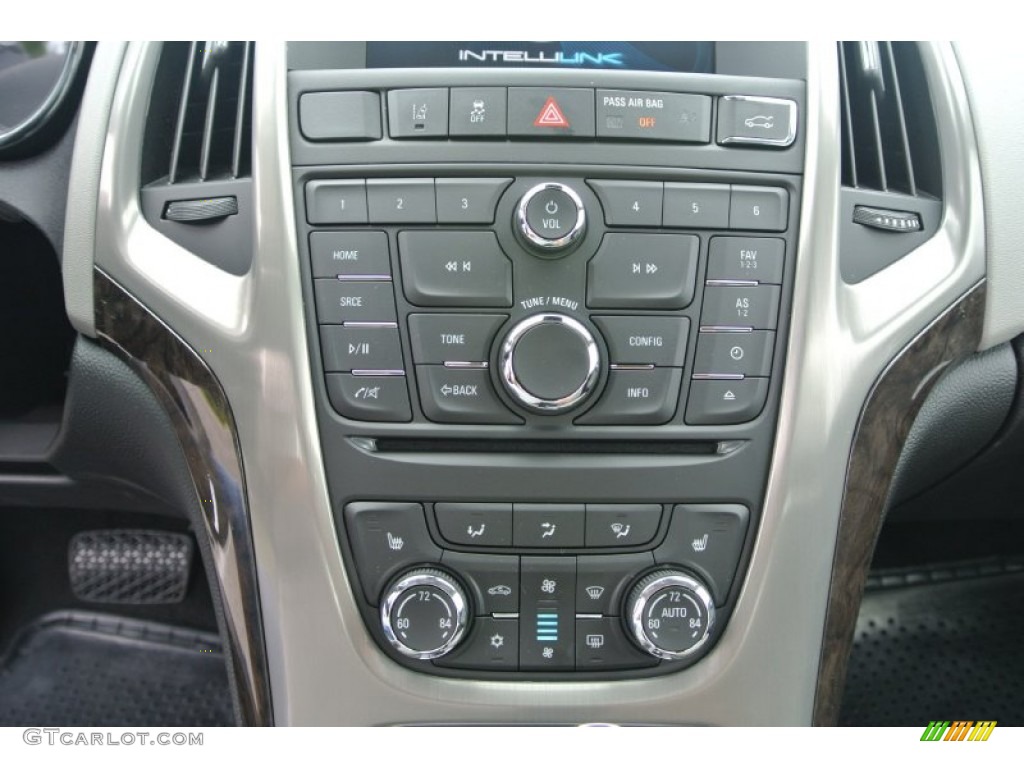 2015 Buick Verano Convenience Controls Photo #97442569