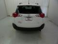 Super White - RAV4 XLE Photo No. 31