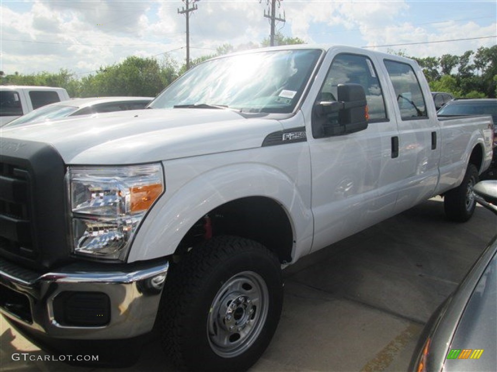 2015 F250 Super Duty XL Crew Cab 4x4 - Oxford White / Steel photo #21