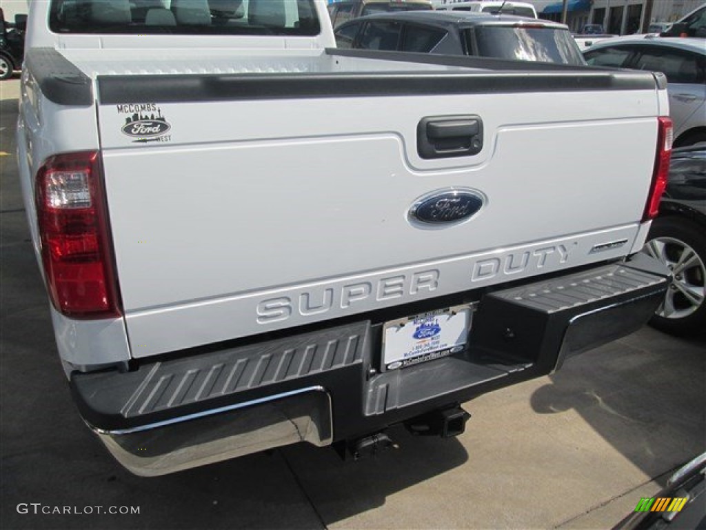 2015 F250 Super Duty XL Crew Cab 4x4 - Oxford White / Steel photo #31