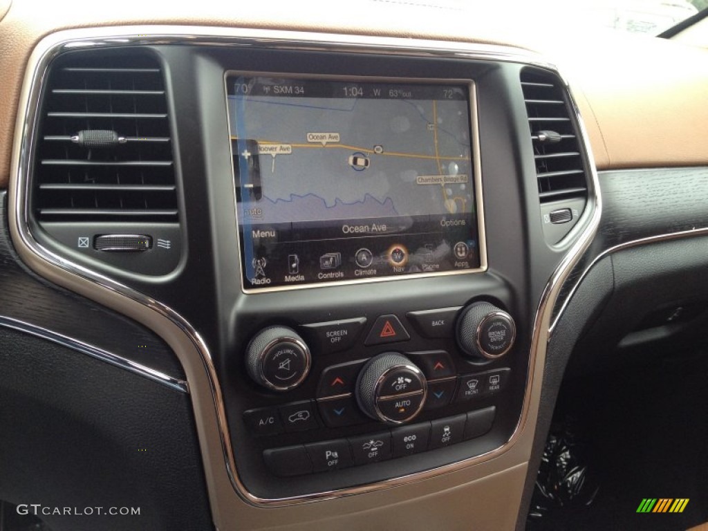 2015 Jeep Grand Cherokee Summit 4x4 Controls Photo #97445632