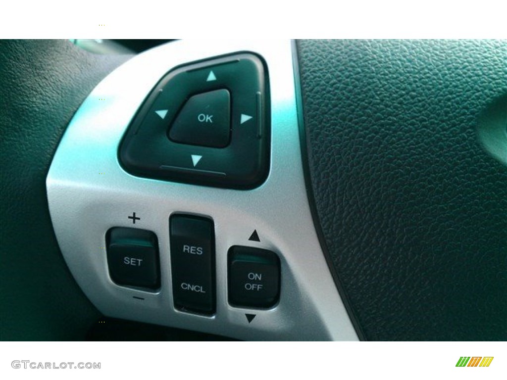 2015 Explorer XLT - Magnetic / Charcoal Black photo #21