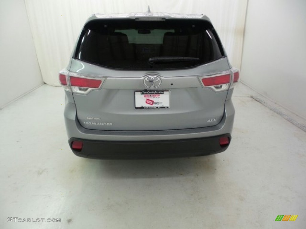 2015 Highlander XLE - Silver Sky Metallic / Ash photo #42