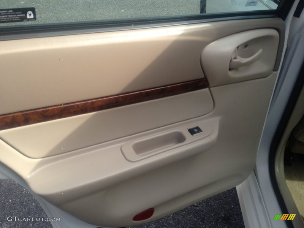 2002 Impala LS - White / Neutral photo #18