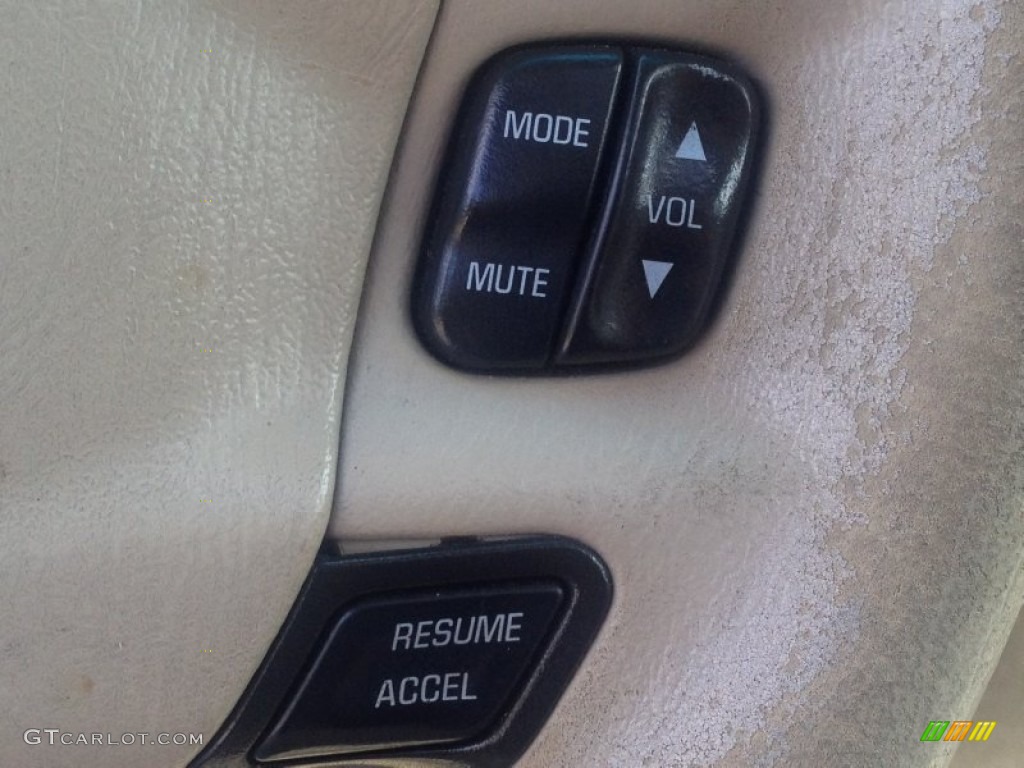 2002 Impala LS - White / Neutral photo #28